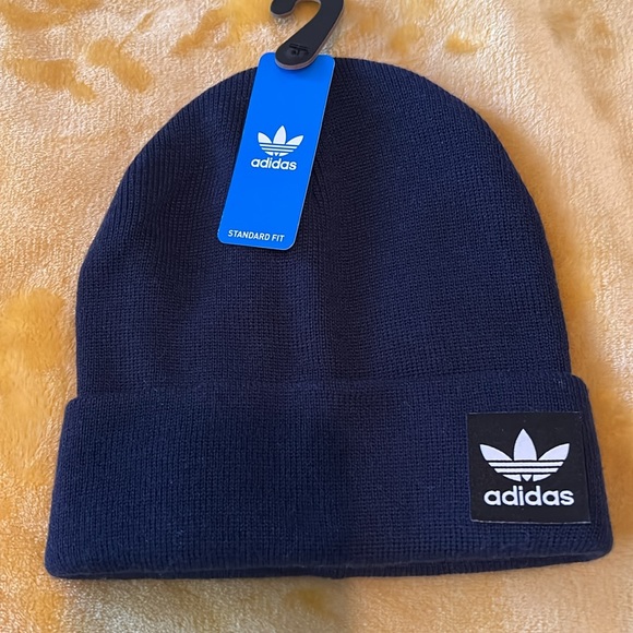 adidas Unisex Grove Beanie - Picture 2 of 3